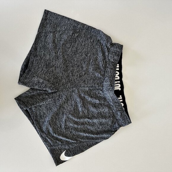 Nike Pants - Nike Gray Textured Athletic Short XS Size XtraSmall Woman Womans Flippable Waist